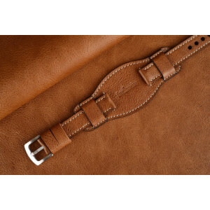 Kožený remienok s podložkou, 18mm, elegantný, svetlohnedý s béžovým prešívaním.