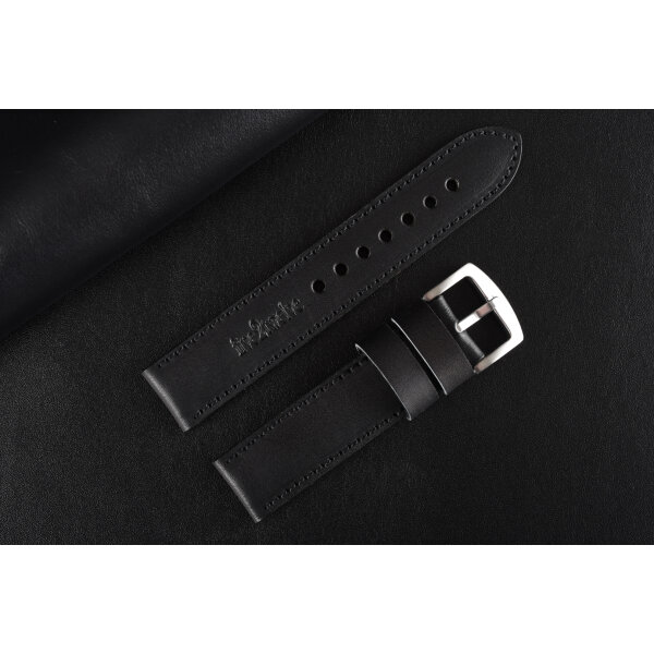 Remienok na smart hodinky 22mm pre Samsung, Garmin, Amazfit, Huawei...atď. Hercules – čierna talianska koža s čiernym prešívaním, ručne vyrobený.