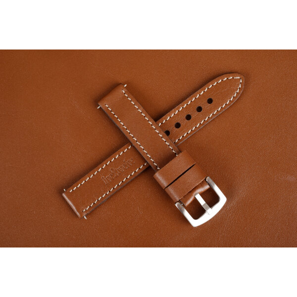 Remienok pre Apple Watch 1–9 a SE (38/40/41 mm), svetlohnedá talianska koža Camel, béžové prešívanie, ručne vyrobený.