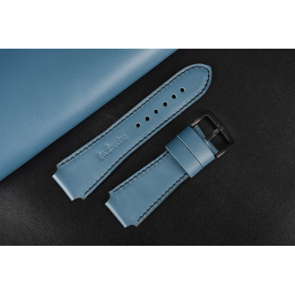 Remienok na smart hodinky 22 mm– Infinity, svetlomodrá koža, čierne prešívanie. Ideálne pre: Samsung Galaxy, Garmin, Amazfit, Huawei, Fossil, Xiaomi, Withings a iné.